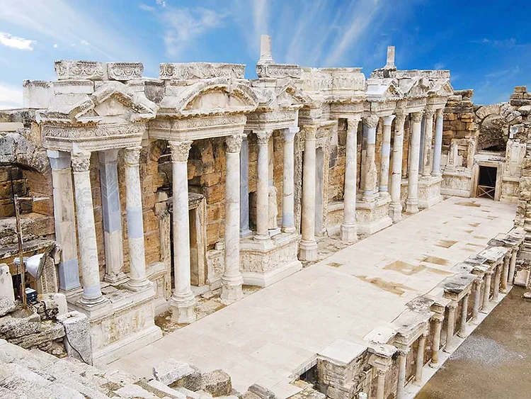 Pamukkale & Hierapolis 