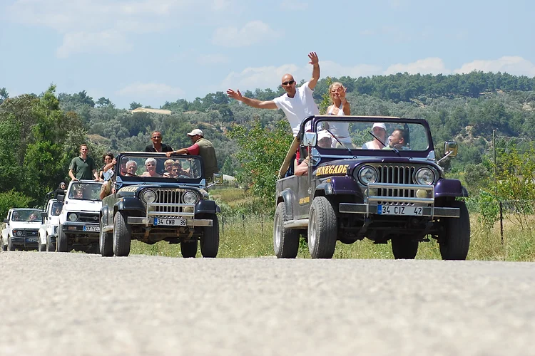 Jeep Safari 